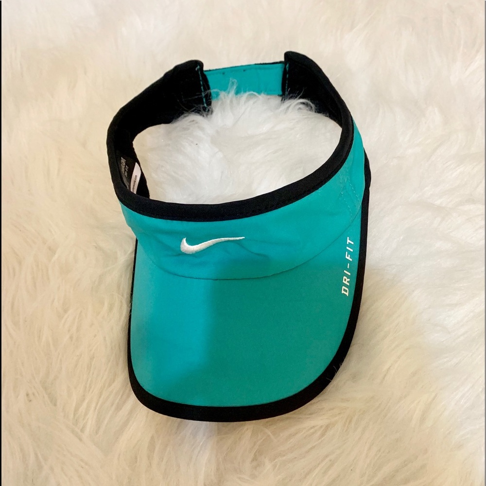 Women’s Nike Visor